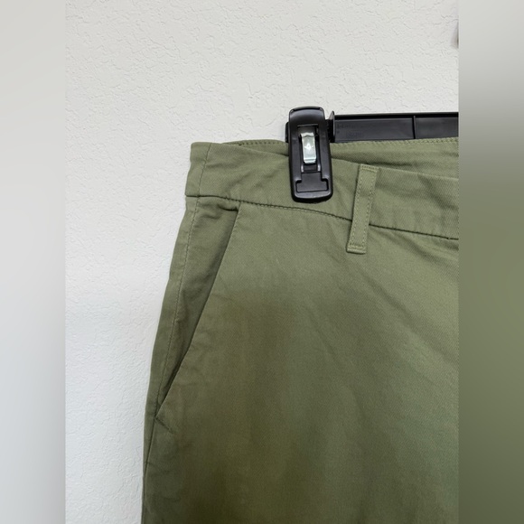 Frank & Eileen Wicklow The Italian Chino Green, size 8 - Picture 5 of 9